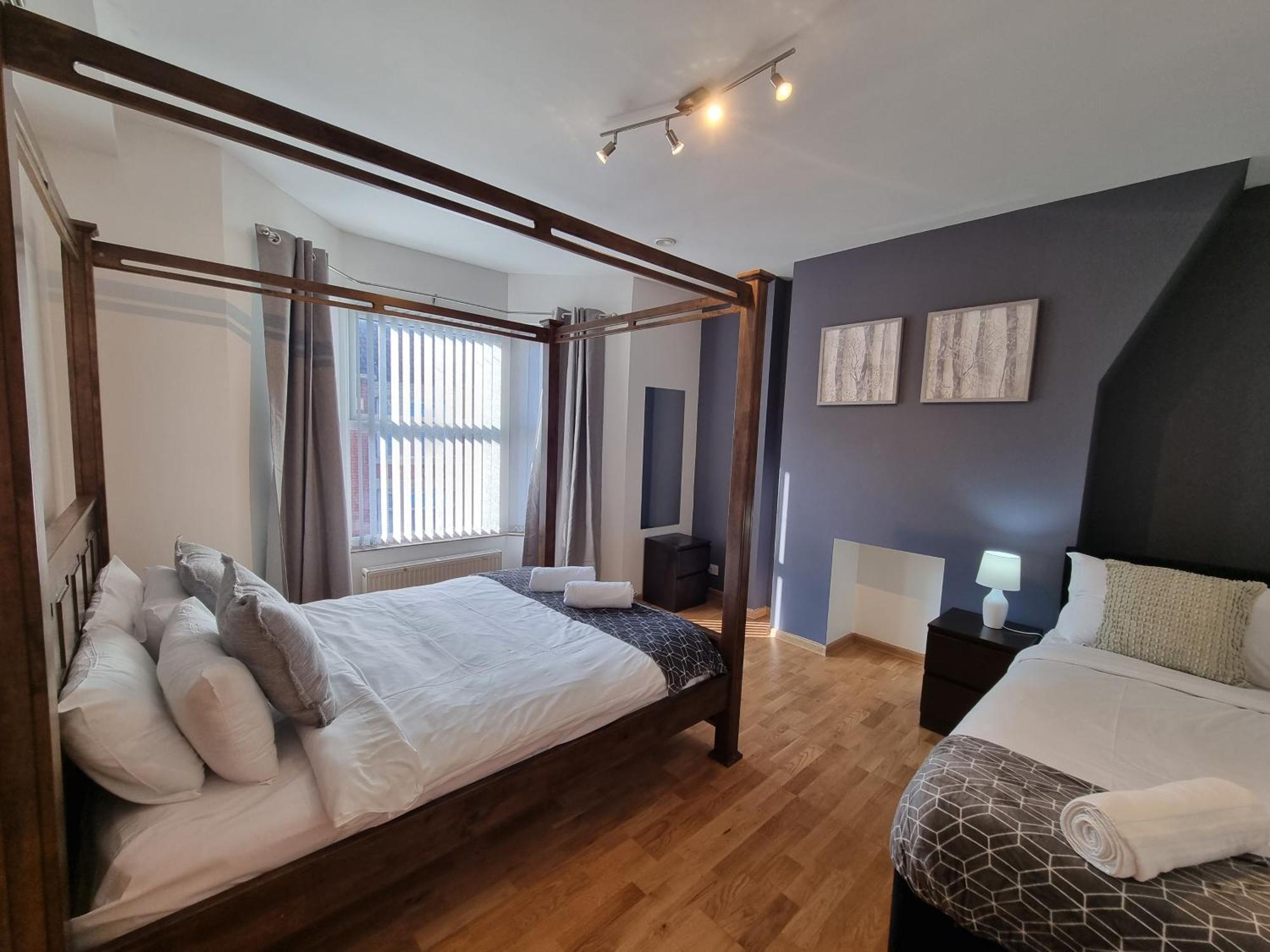 Anfield Luxe Retreat - Stylish Stay With Parking - Steps From Stadium - Short Drive To City Centre Liverpool Exterior foto